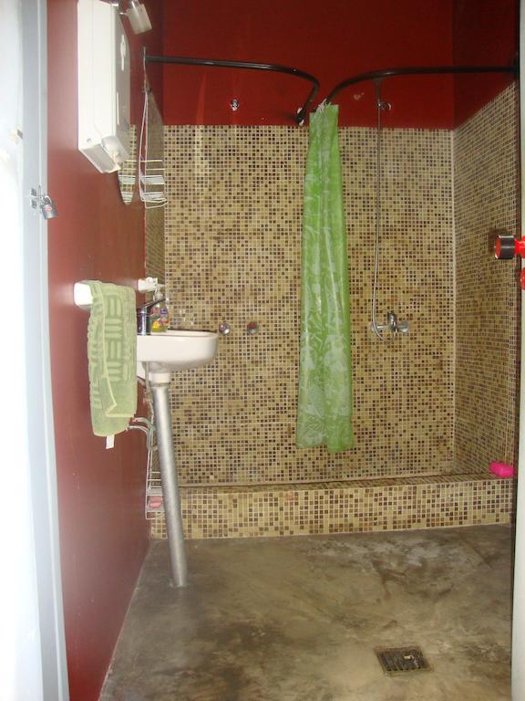El Intercultural Hostel Ла Плата Екстериор снимка